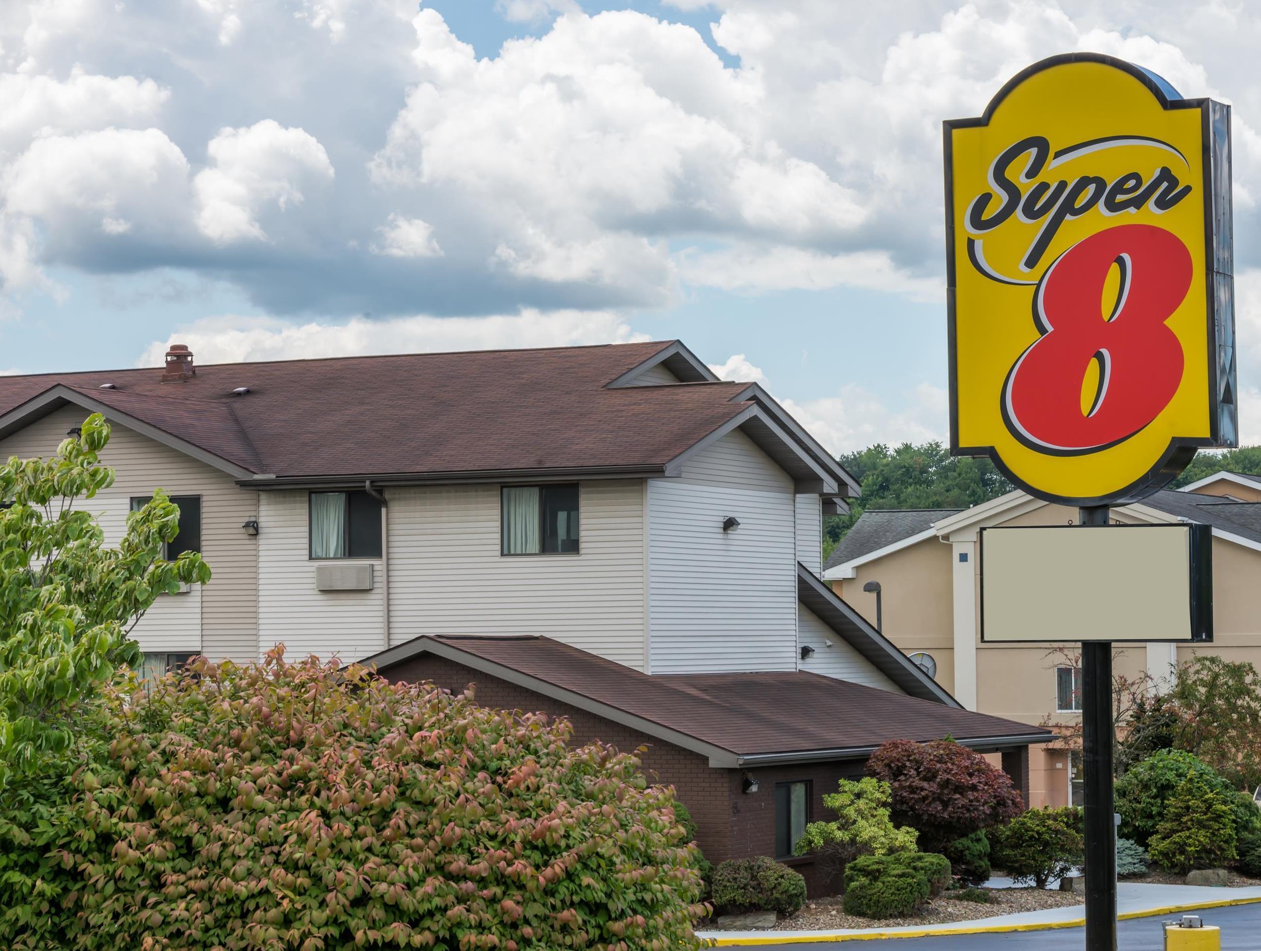 Super 8 By Wyndham New Stanton Hotel Exterior photo