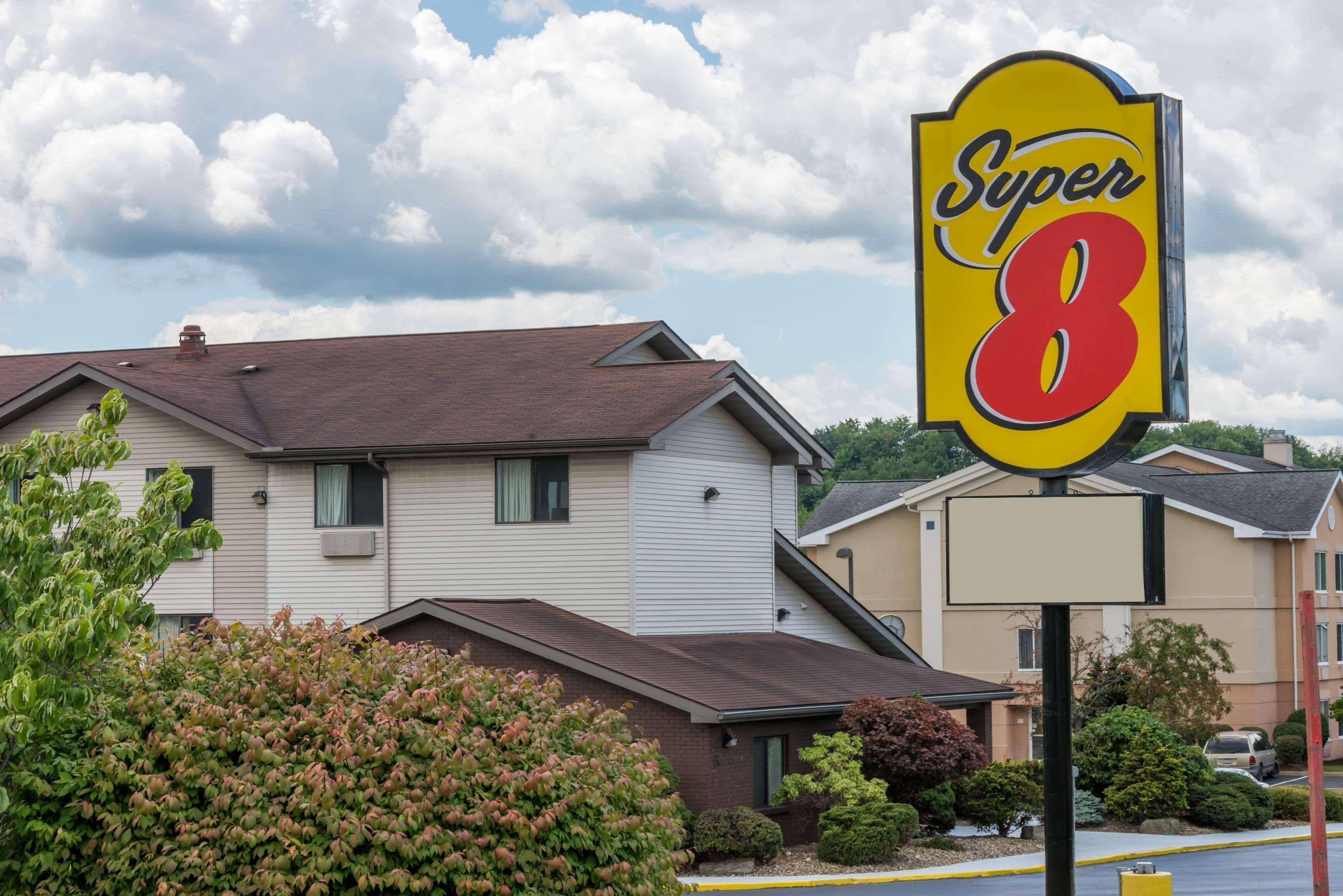 Super 8 By Wyndham New Stanton Hotel Exterior photo